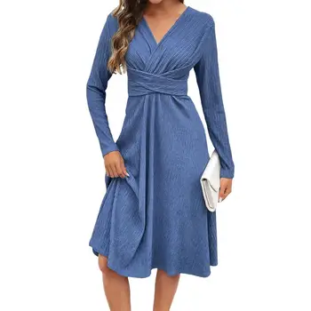 Винтажное женствена рокля трапецовидна форма с V-образно деколте, висока талия, свободно подолом