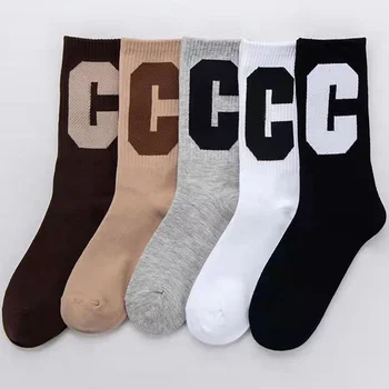 Нова корейска тенденция на буквата С В епруветка Памучни чорапи Мода Прост стил 2022 Изображение 2