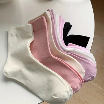 Обикновена чорапи с кръгло деколте за удобни и дишането чорапи със средна дължина