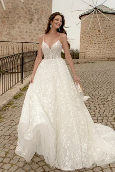 Прозрачни сватбени рокли трапецовидна форма с V-образно деколте и тънки спагети презрамки, дантелено сватбена рокля в стил бохо, Дубай, Арабско булчинската рокля, сватбената рокля Vestido De Noiva