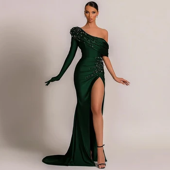 Секси вечерни рокли за жени на едно рамо, Зелени рокли с дълъг висока цепка, Украсена с мъниста, Русалка, Абитуриентски атлас 2023