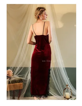 Секси рокля-комбинация с луксозен деколте и V-образно деколте Изображение 2