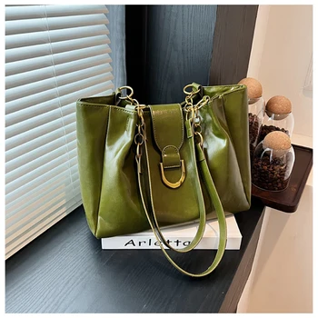 Чанти за пътуване до работа в корейски стил голям капацитет за жени, пролетно-летни модни универсална чанта-тоут от изкуствена кожа с едно рамо